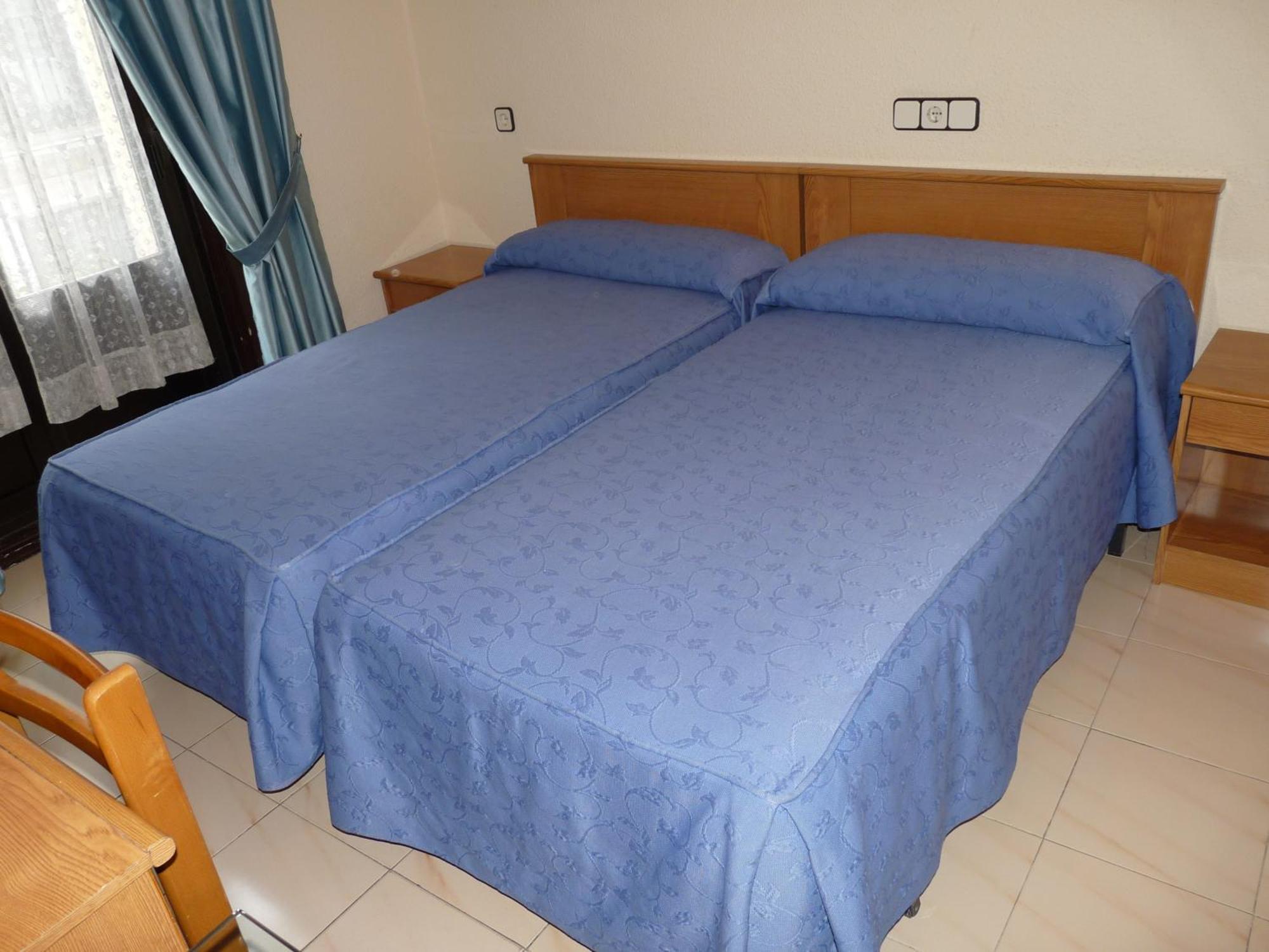 Hostal Fernandez — Photos 2